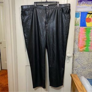 ABERCROMBIE | Abercrombie & Fitch Black Faux Leather Pants